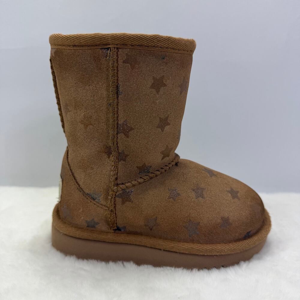 UGG Kids Classic Short II Stars Brown Suede Shearling Winter Boots Size 7
